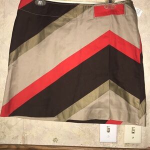 Tan, brown & red Liz Claiborne skort (12)